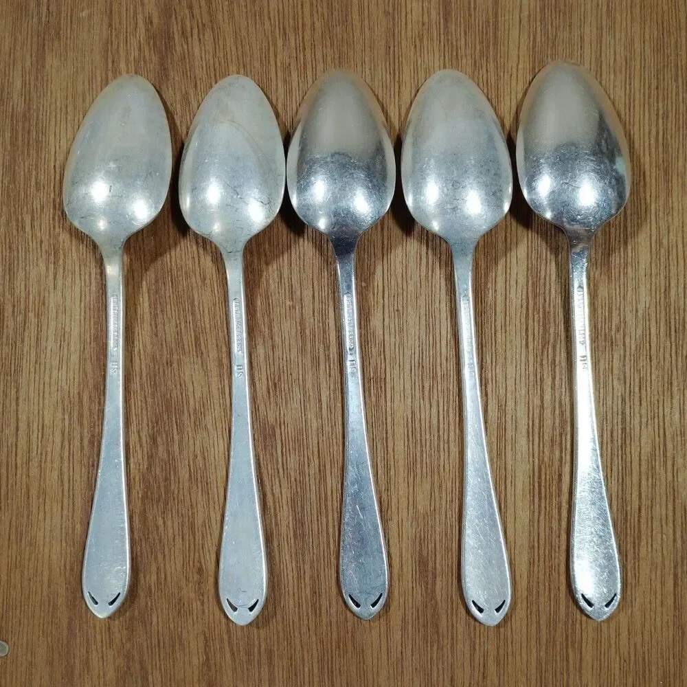 1847 Rogers Bros IS Lovelace Silverplate Flatware 5 Teaspoons Vintage